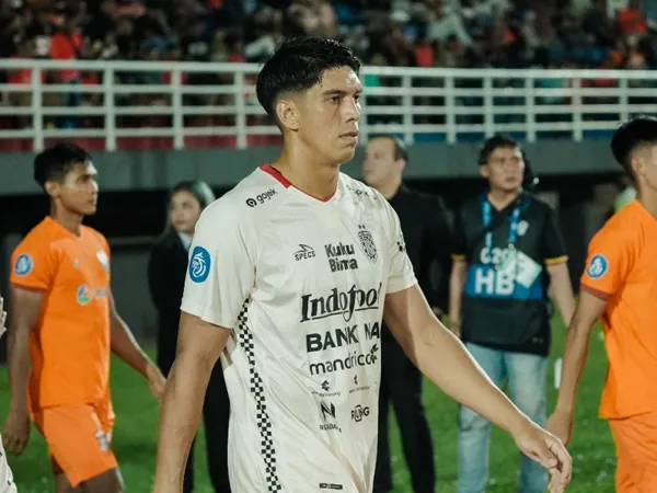 Pemain bertahan Bali United, Elias Dolah