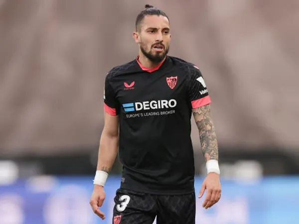 Bek kiri Manchester United, Alex Telles.