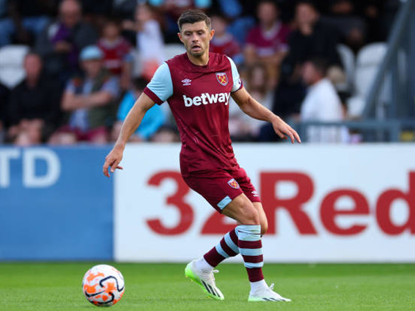 West Ham United Bersedia Lepas Aaron Cresswell ke Wolves