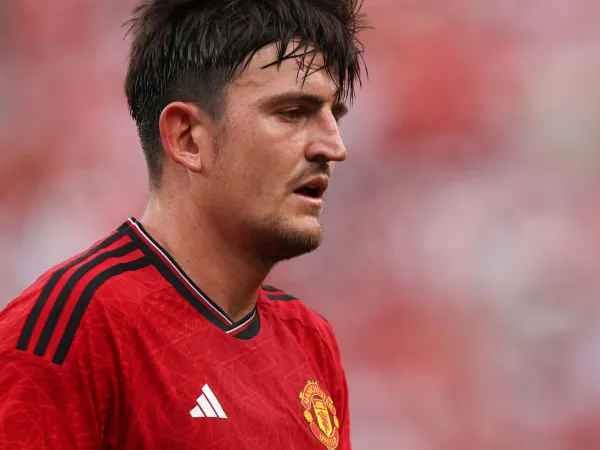 Bek Manchester United, Harry Maguire.