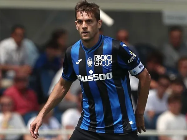 Bek Atalanta, Rafael Toloi.