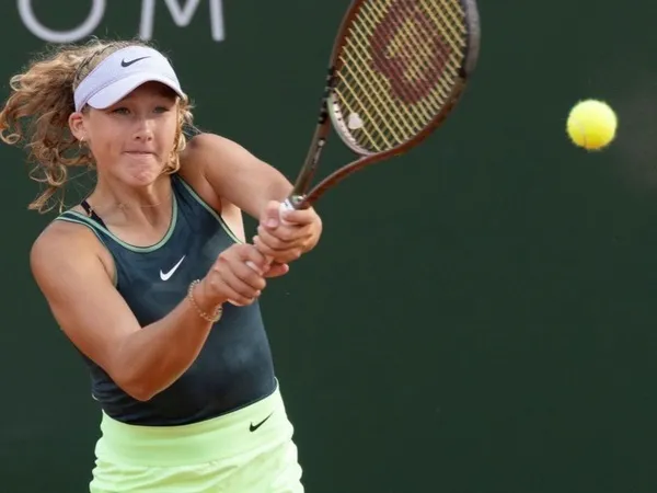 Mirra Andreeva Tak Buang Banyak Waktu Di Laga Pembuka Lausanne