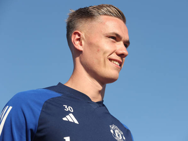 Sunderland Tertarik Datangkan Kiper Manchester United, Nathan Bishop