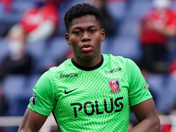 Luar Biasa, Zion Suzuki Berani Tolak Tawaran Manchester United