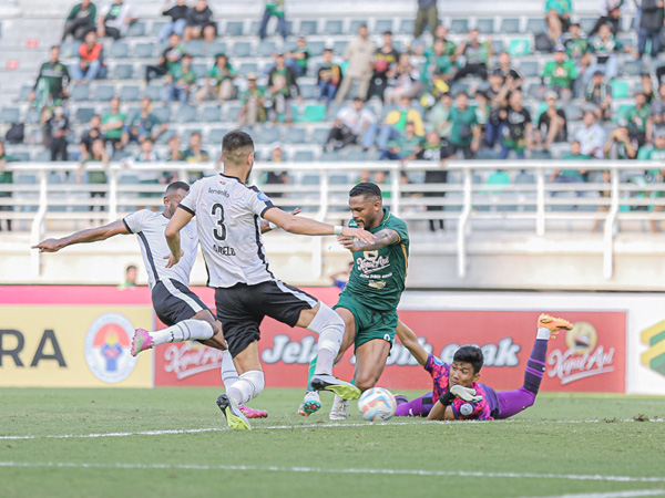 Paulo Victor Simpan Rasa Kecewa untuk Bawa Persebaya Surabaya Rebut 3 Angka