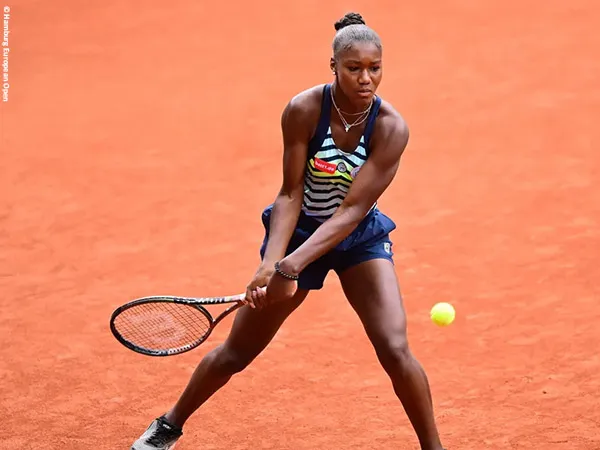 Noma Noha Akugue Ciptakan Gebrakan Di Hamburg