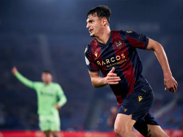 Unai Emery Ingin Datangkan Marc Pubill ke Aston Villa