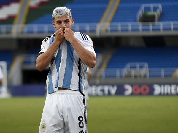 Fiorentina Datangkan Giano Infantino Bukan Pengganti Sofyan Amrabat