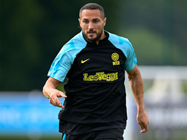 Genoa Terdepan untuk Rekrut Danilo D'Ambrosio