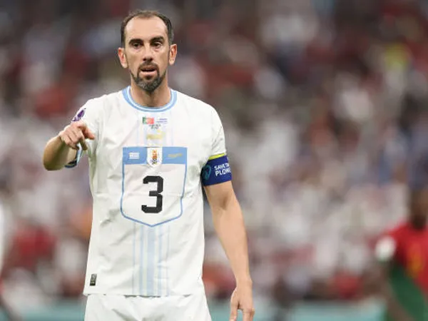 Keluarga Jadi Alasan Diego Godin Putuskan Pensiun