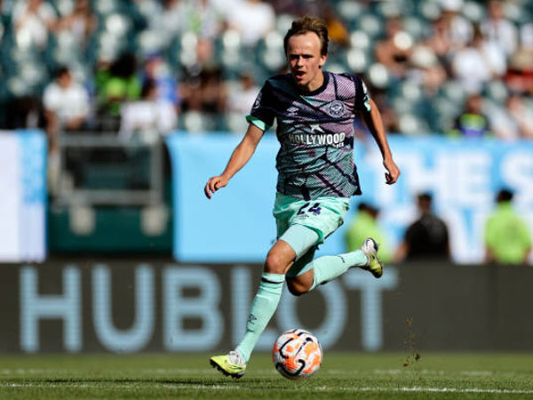 Bos Brentford, Thomas Frank Senang dengan Kemajuan Mikkel Damsgaard