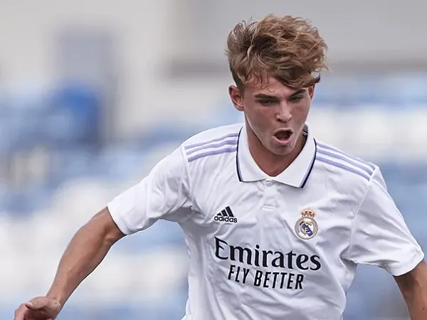 Ketika Legenda Barca Terkesan dengan Pemain Berbakat Real Madrid (lmages: Getty)
