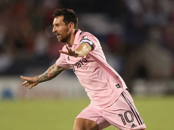 Kualitas Lionel Messi Disamakan dengan Legenda NFL, Tom Brady