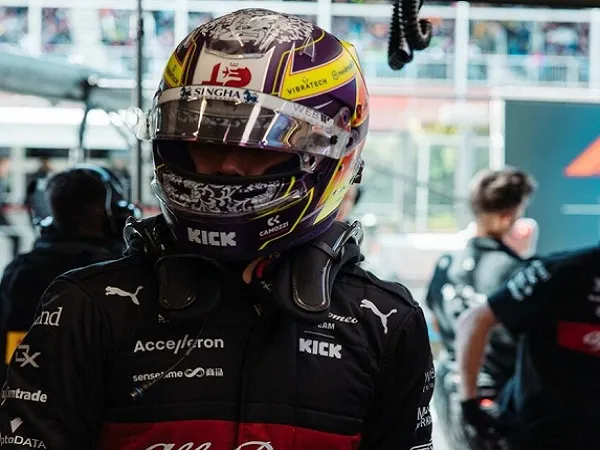 Guanyu Zhou Minta Alfa Romeo Segera Beri Kepastian Soal Masa Depannya