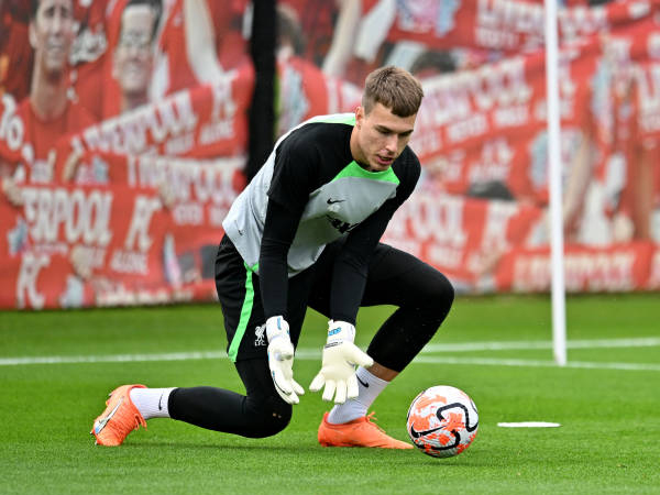 Liverpool Resmi Pinjamkan Jakub Ojrzynski ke Klub Belanda