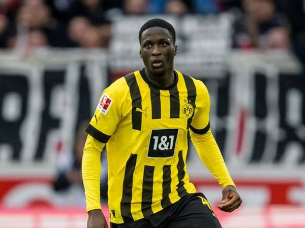 Dortmund Resmi Pinjamkan Soumaila Coulibaly ke Royal Antwerp