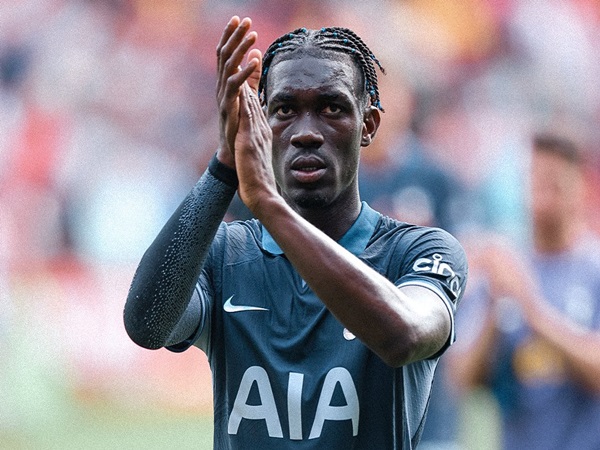 Jadi Pemain Terbaik Tottenham vs Brentford, Bissouma Beri Komentar