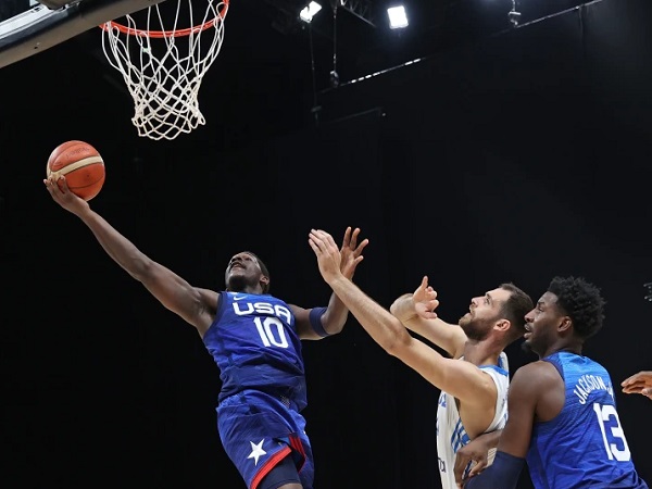 Steve Kerr Puas Dengan Perkembangan Tim AS usai Bantai Yunani