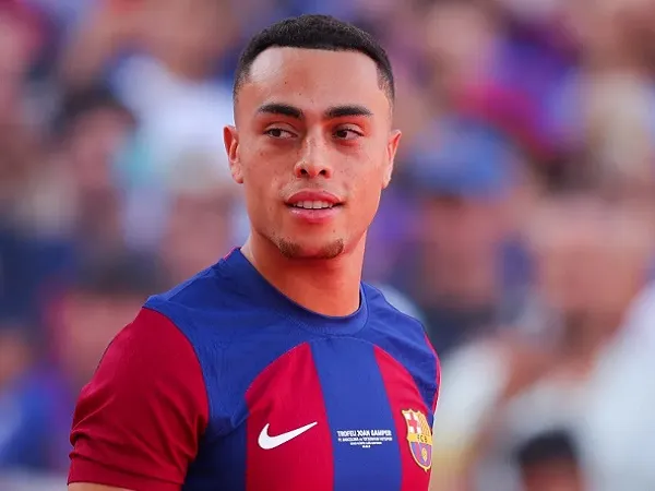 Barcelona Sepakat untuk Lepas Sergino Dest ke PSV. (Images: Getty)