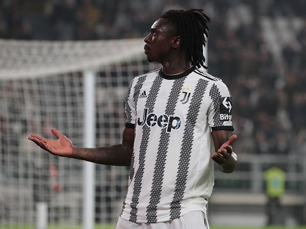 Cari Pengganti Aleksandar Mitrovic, Fulham Kepincut Moise Kean