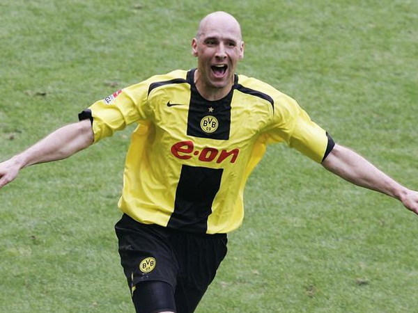 Sambangi Indonesia, Legenda Borussia Dortmund Akan Hadapi Persib All Stars