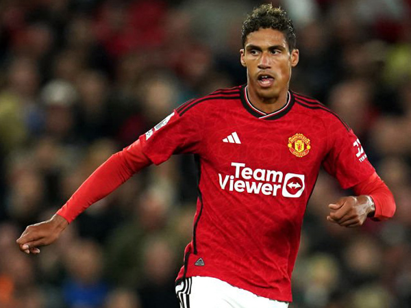 Ini yang Bikin Tom Heaton Kagum Pada Raphael Varane