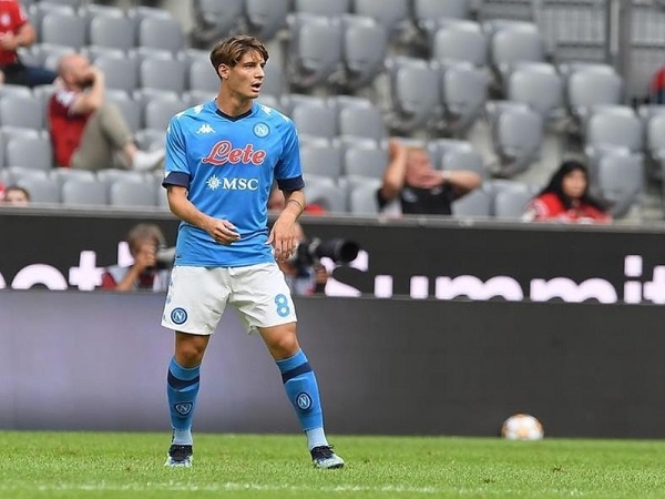 Merasa ‘Dihabisi’ Napoli, Agen Alessandro Zanoli Minta Perlindungan FIGC