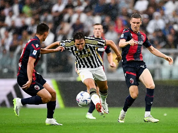 Wasit Dinilai Bersalah usai Tak Berikan Penalti di Laga Juventus vs Bologna