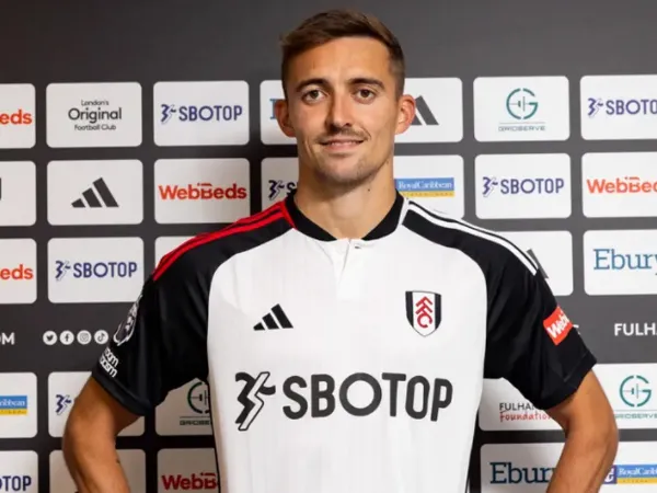 Fulham Resmi Datangkan Timothy Castagne dari Leicester City