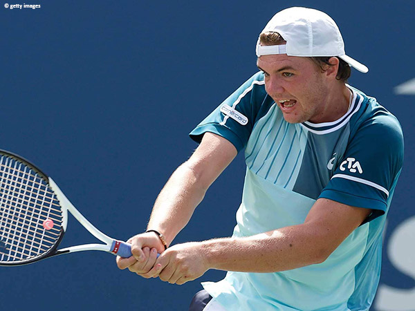 Hasil US Open: Dominic Stricker Kejutkan Stefanos Tsitsipas Dengan Lima Set