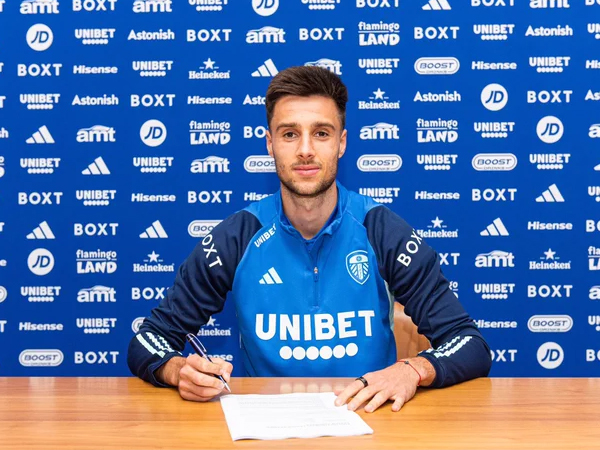 Leeds United Rampungkan Transfer Ilia Gruev dari SV Werder Bremen