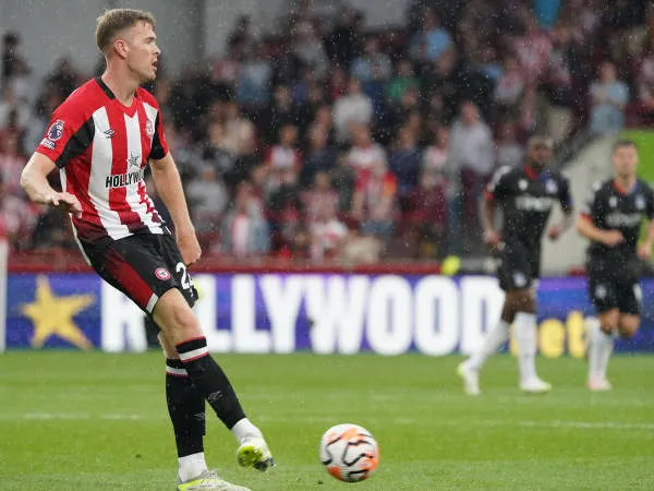 Nathan Collins Nilai Proses Adaptasinya di Brentford Berjalan Sangat Baik