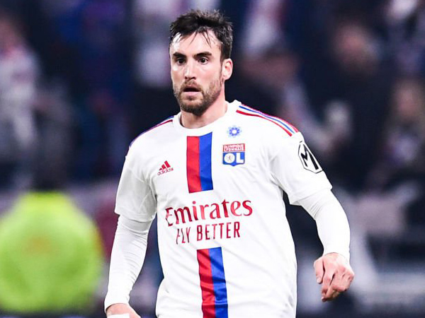 Nicolas Tagliafico Tanggapi Rumor ke Manchester United