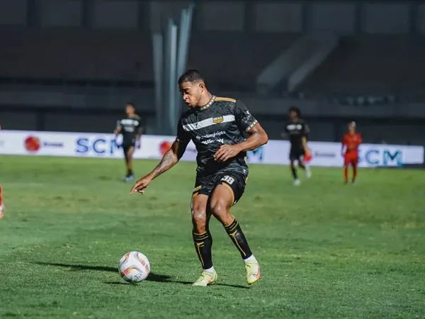 Penyerang Dewa United FC Antusias Kembali Tampil di Stadion Wibawa Mukti