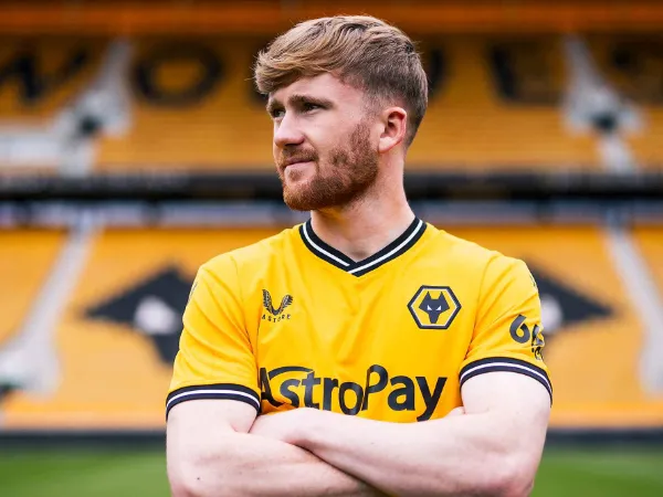 Wolves Berhasil Datangkan Tommy Doyle dari Man City dengan Status Pinjaman