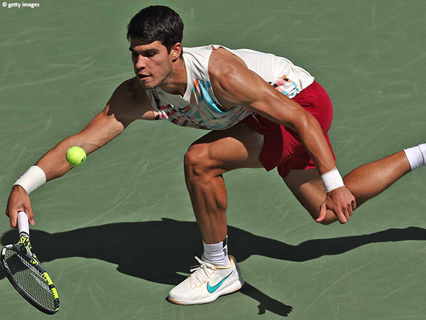 Hasil US Open: Carlos Alcaraz Atasi Tantangan Dan Evans