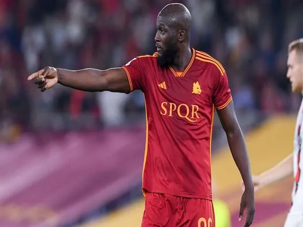 Eks Presiden Inter Milan Massimo Moratti, menilai bahwa Romelu Lukaku telah mempermalukan dirinya sendiri di bursa transfer musim panas kemarin / via Getty Images