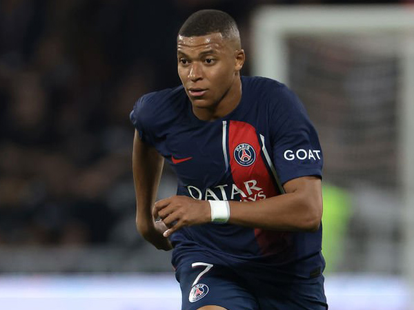 Leonardo Kritik Cara PSG Perlakukan Kylian Mbappe dan Dua Bintang Lainnya