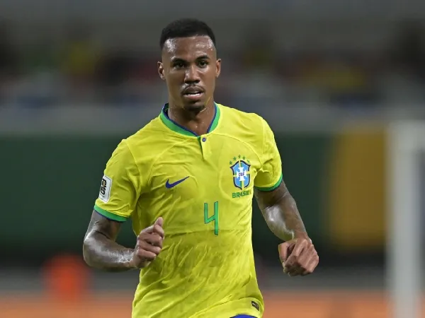 Gabriel Magalhaes tampil untuk timnas Brasil