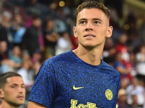 Gelandang Inter, Kristjan Asllani.