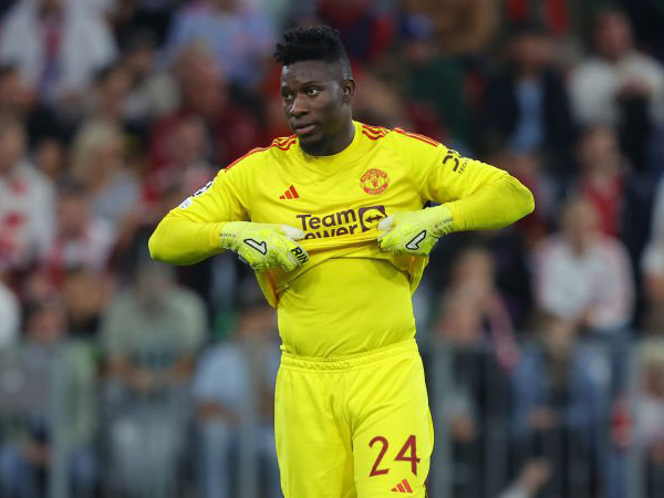 Man United Lebih Butuh David De Gea, Bukan Andre Onana