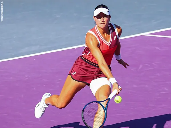 Bungkam Sofia Kenin, Caroline Dolehide Tembus Final Pertama Di Guadalajara
