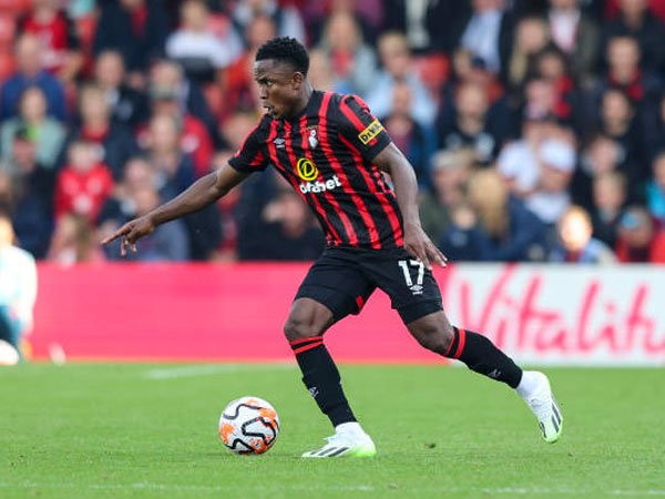 Luis Sinisterra Bicara Tentang Proses Kepindahannya ke Bournemouth