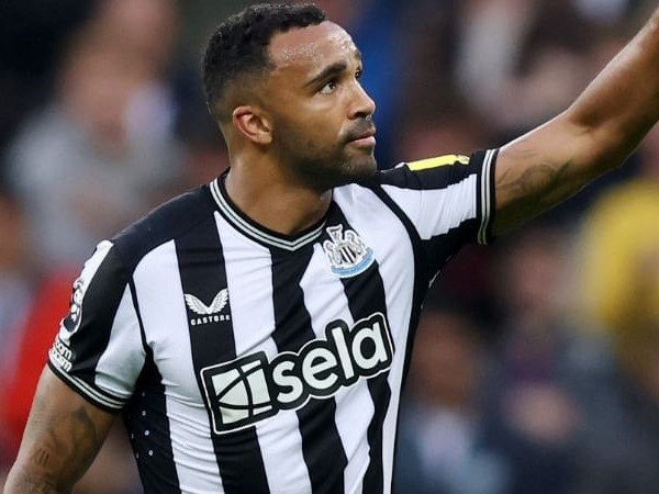 Diprotes Penggemar, Newcastle United Putus Kontrak dengan Castore