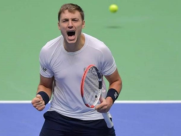 Hamad Medjedovic Singkirkan Jiri Lehecka Dari Astana