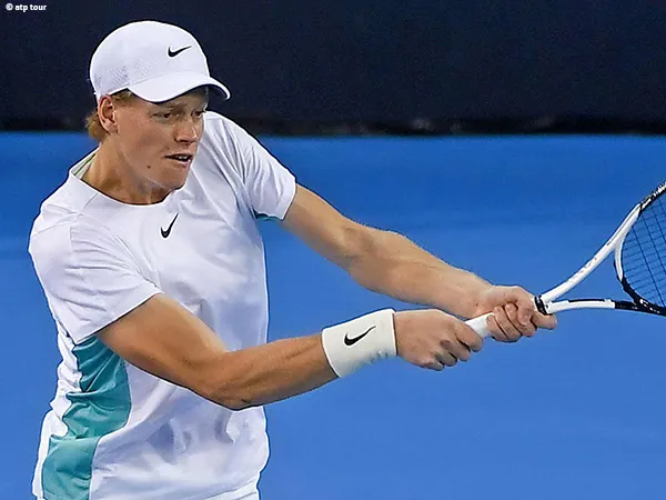 Holger Rune Gigit Jari, Jannik Sinner Jejakkan Kaki Di Perempatfinal Beijing