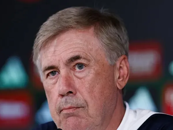 Ancelotti Marah karena Vinicius Dikritik Saat Sidang Rasisme di Valencia