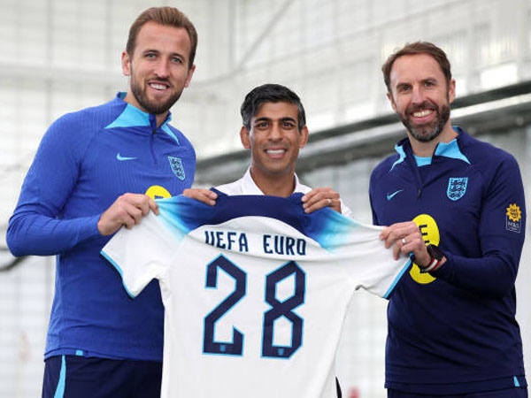 United Kingdom Jadi Tuan Rumah Euro 2028, Rishi Sunak Jumpa Timnas Inggris