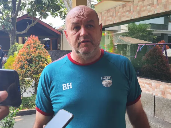 Pelatih Persib, Bojan Hodak