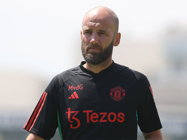 MU Lagi Krisis, Mitchell van der Gaag Malah Dilirik Ajax